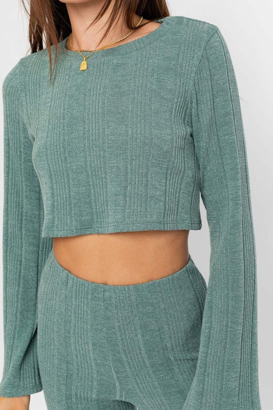 LONG SLEEVE CROP TOP
