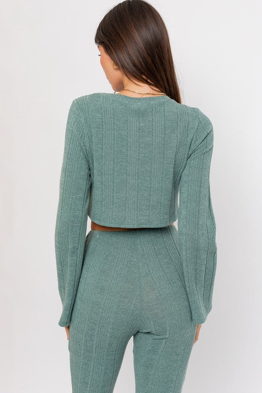 LONG SLEEVE CROP TOP
