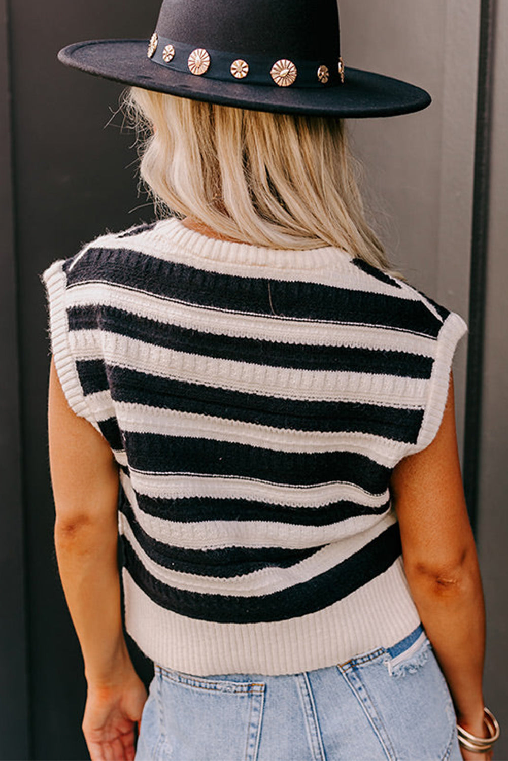 Black Stripe Round Neck Knit Top