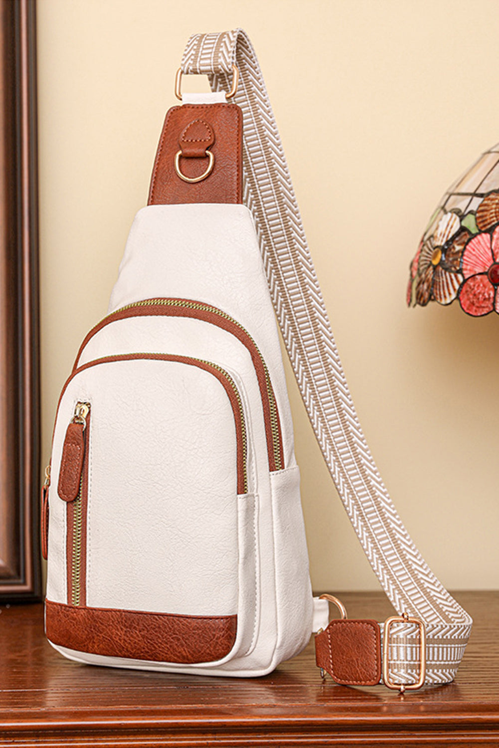 White Vintage Contast PU Leather Zipped Crossbody Bag